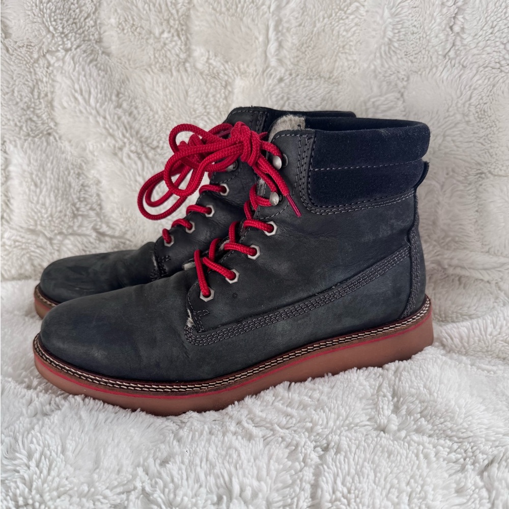Eric Michael Shearling Lined Lace Up Winter Boots 39